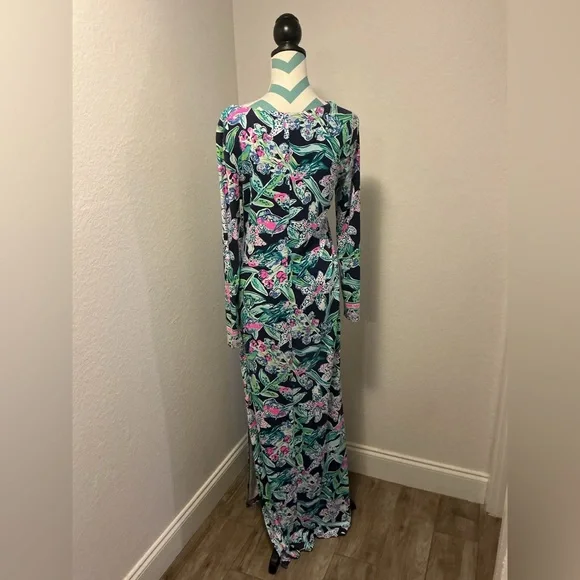 Lilly Pulitzer Maxi Dress Size Medium - Picture 2 of 5